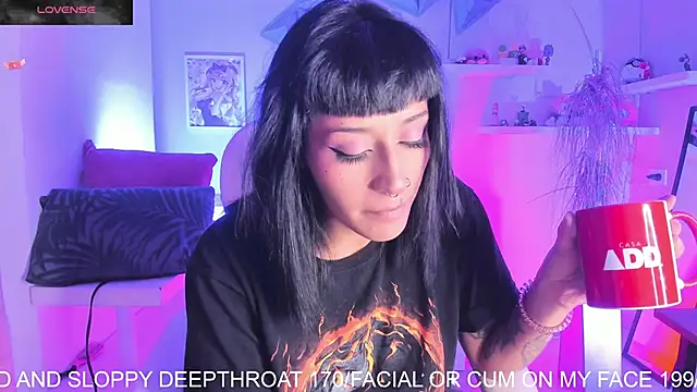 Snapshot of Valkiria_ponce chatting on October 2025 05:40:01 AM Valkiria ponce online show from October 2025 05:40:01 AM