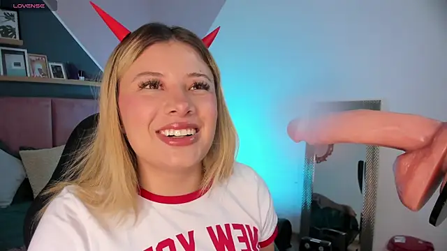 Khali reed  online show from March 2026 01:00:01 PM