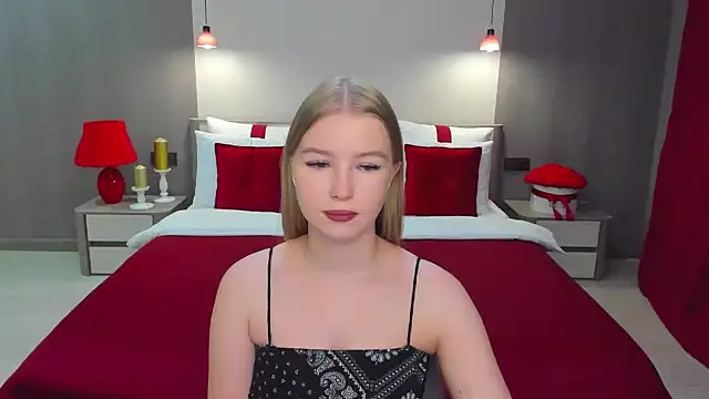 Snapshot of shy__lady chatting on January 2025 11:36:02 PM shy lady online show from January 2025 11:36:02 PM