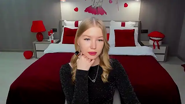 Snapshot of shy__lady chatting on February 2025 11:53:02 PM shy lady online show from February 2025 11:53:02 PM
