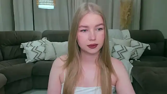 Snapshot of shy__lady chatting on May 2026 05:46:02 AM shy lady online show from May 2026 05:46:02 AM