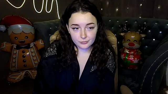 Snapshot of GloriNichols chatting on January 2025 01:21:01 PM GloriNichols online show from January 2025 01:21:01 PM