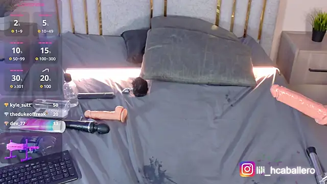 Lilithcaballero online show from January 2025 10:40:02 AM