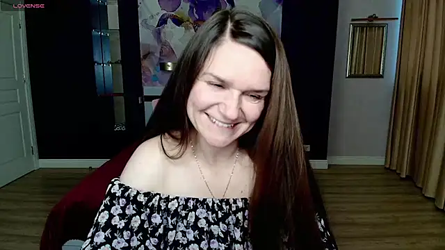 AriaGray online show from December 2025 01:30:01 PM