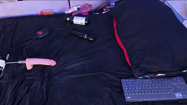 Snapshot of samarajhonson chatting on March 2025 03:12:02 AM samarajhonson online show from March 2025 03:12:02 AM