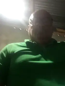 Snapshot of fabio-cali chatting on November 2025 10:41:02 PM fabio-cali online show from November 2025 10:41:02 PM