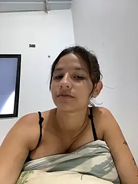 FerneyManti online show from May 2026 02:12:01 PM