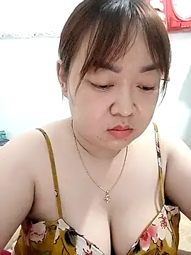 VyOanh2K online show from February 2025 10:04:01 AM