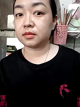 VyOanh2K online show from February 2025 04:40:02 AM