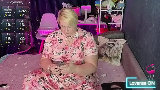 CuteHanna online show from February 2026 08:49:02 PM