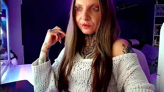 Snapshot of InesGold chatting on January 2025 10:53:02 AM InesGold online show from January 2025 10:53:02 AM