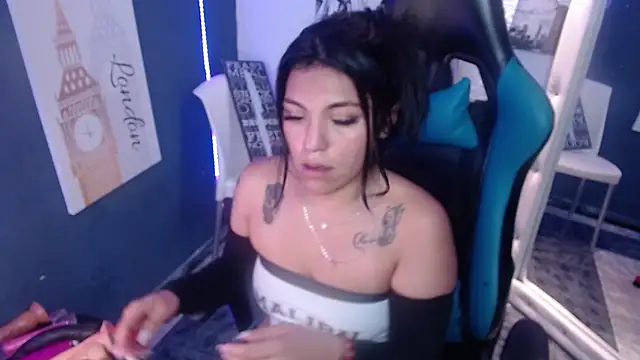 MartinaFonse online show from January 2025 07:51:02 AM