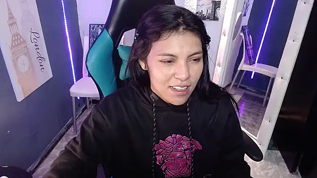 MartinaFonse online show from January 2025 01:18:02 AM