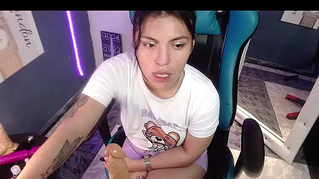 MartinaFonse online show from February 2025 12:06:02 PM