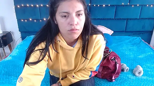 MartinaFonse online show from March 2025 12:24:01 PM