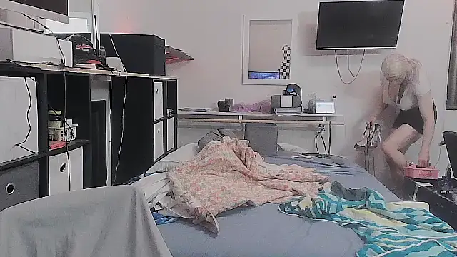 sissytrapdolly24 online show from January 2026 08:41:01 AM