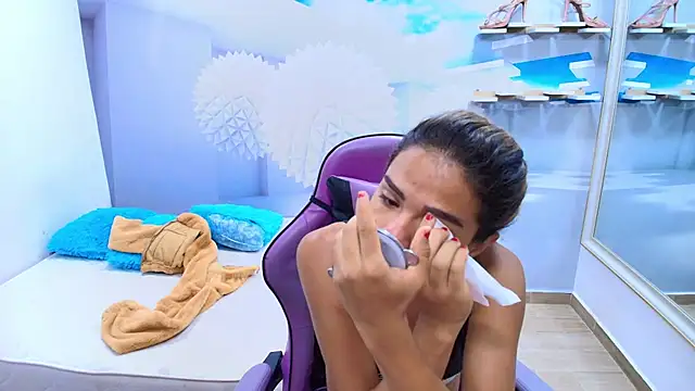 DEMI LEED online show from April 2026 11:54:02 AM