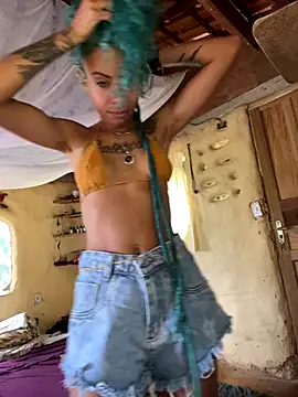 sammoura01 online show from November 2025 04:18:02 PM