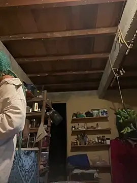 sammoura01 online show from March 2026 11:31:01 PM