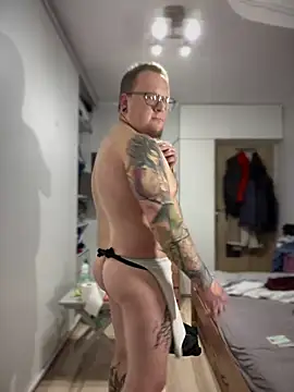 PierreNaked89 online show from December 2024 10:04:02 PM