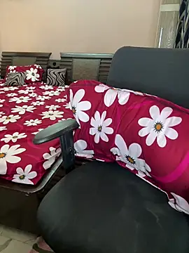 Snapshot of Sexy_Evelynn chatting on November 2025 04:00:01 AM Sexy Evelynn online show from November 2025 04:00:01 AM