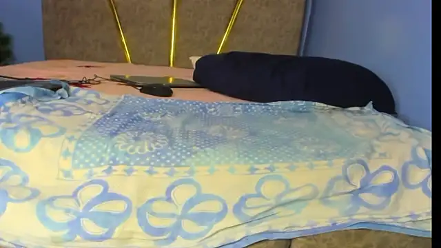 Snapshot of Pretty_Shall chatting on October 2025 03:51:02 AM Pretty Shall online show from October 2025 03:51:02 AM