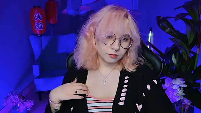 Snapshot of JasmineMilko chatting on January 2025 05:05:01 AM JasmineMilko online show from January 2025 05:05:01 AM