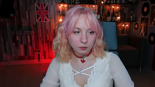 Snapshot of JasmineMilko chatting on January 2025 08:07:02 AM JasmineMilko online show from January 2025 08:07:02 AM