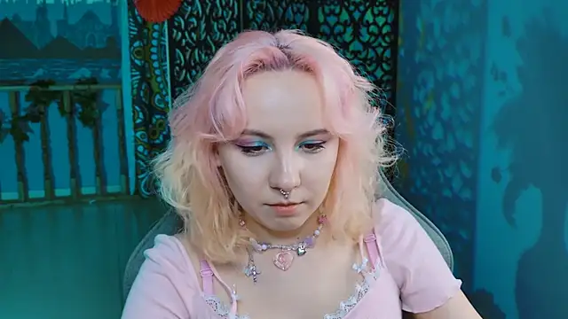 Snapshot of JasmineMilko chatting on January 2025 04:17:02 PM JasmineMilko online show from January 2025 04:17:02 PM