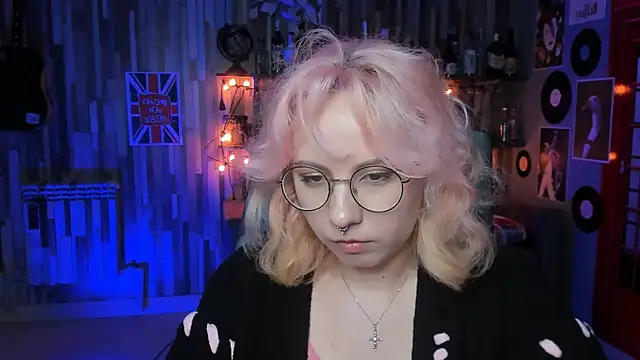 Snapshot of JasmineMilko chatting on January 2025 08:14:01 AM JasmineMilko online show from January 2025 08:14:01 AM