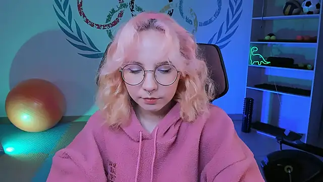 Snapshot of JasmineMilko chatting on February 2025 05:10:01 AM JasmineMilko online show from February 2025 05:10:01 AM