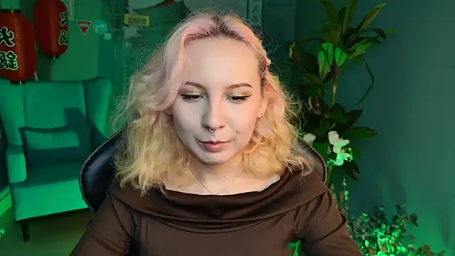 Snapshot of JasmineMilko chatting on February 2025 05:16:01 AM JasmineMilko online show from February 2025 05:16:01 AM