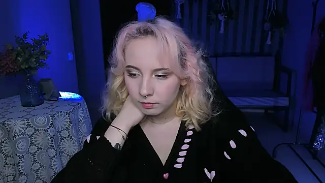 Snapshot of JasmineMilko chatting on February 2025 05:05:02 AM JasmineMilko online show from February 2025 05:05:02 AM