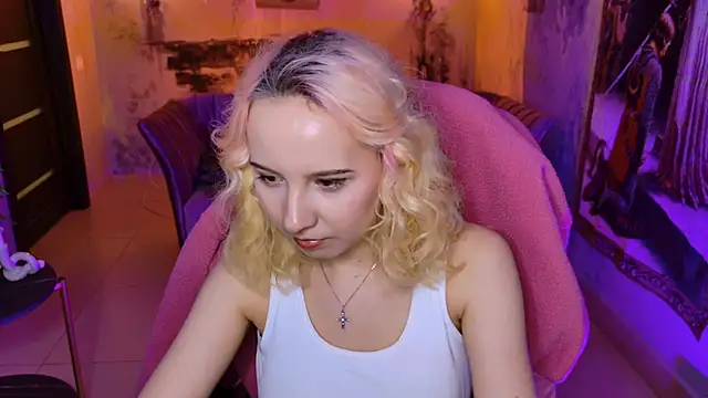 Snapshot of JasmineMilko chatting on March 2025 11:19:02 AM JasmineMilko online show from March 2025 11:19:02 AM