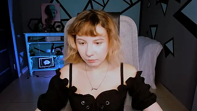 Snapshot of JasmineMilko chatting on October 2025 05:05:02 AM JasmineMilko online show from October 2025 05:05:02 AM