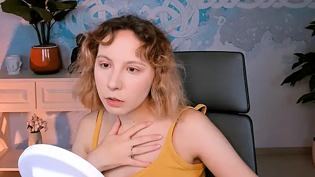 Snapshot of JasmineMilko chatting on October 2025 05:08:01 AM JasmineMilko online show from October 2025 05:08:01 AM