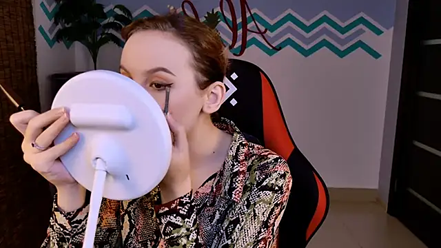 Snapshot of JasmineMilko chatting on October 2025 05:19:02 AM JasmineMilko online show from October 2025 05:19:02 AM