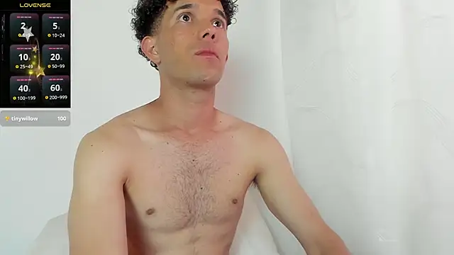 Snapshot of hghilltop chatting on January 2025 09:50:02 PM hghilltop online show from January 2025 09:50:02 PM