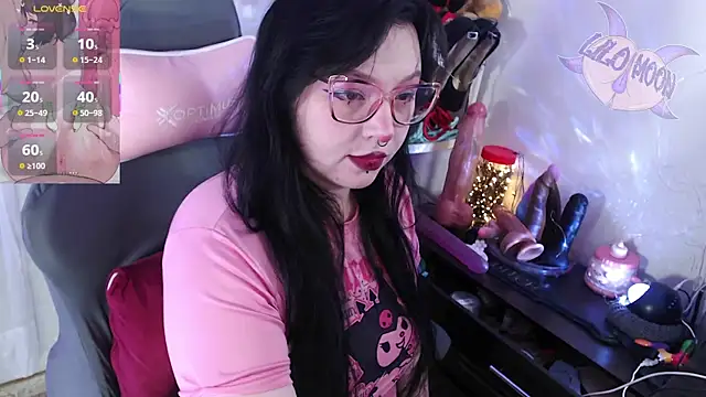 LiloMoon69 online show from September 2025 12:39:01 PM