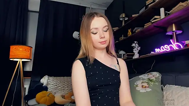 DominikaElis online show from February 2025 12:41:02 AM