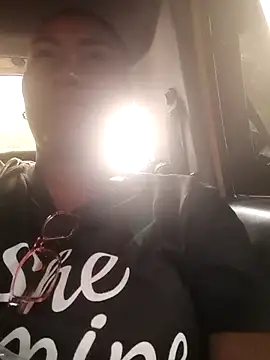 Snapshot of OliviaBurning chatting on October 2025 11:44:01 AM OliviaBurning online show from October 2025 11:44:01 AM