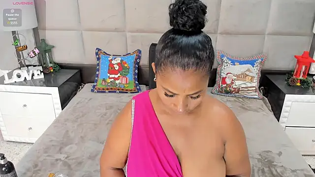 OliviaBurning online show from December 2025 07:34:02 PM