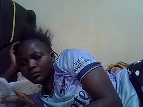 pretty vivy online show from February 2025 02:37:01 PM