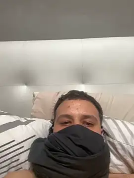 Snapshot of yayaya55598 chatting on January 2025 08:42:01 PM yayaya55598 online show from January 2025 08:42:01 PM