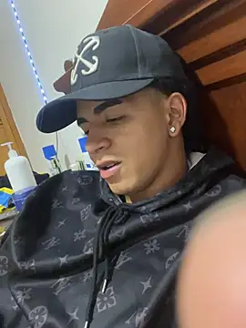 JoanG10 online show from May 2026 11:56:02 PM