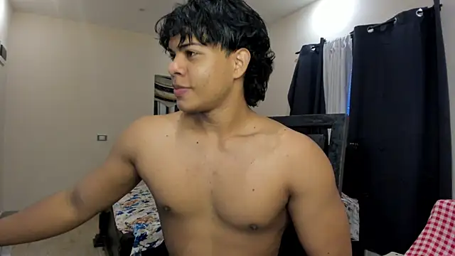 Snapshot of johan_beley_ chatting on March 2025 02:48:02 PM johan beley online show from March 2025 02:48:02 PM