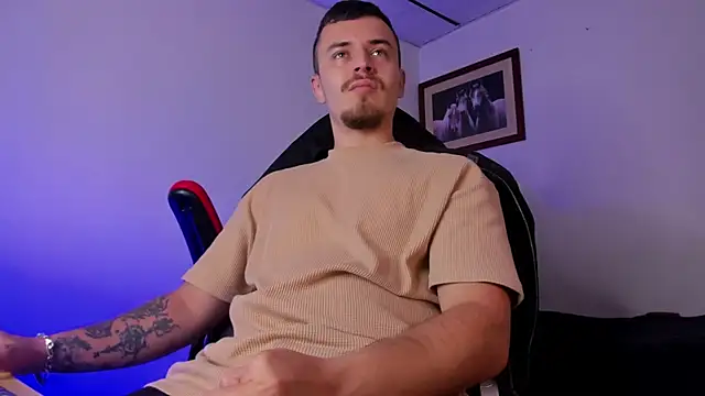 james connor2 online show from December 2024 07:21:01 PM