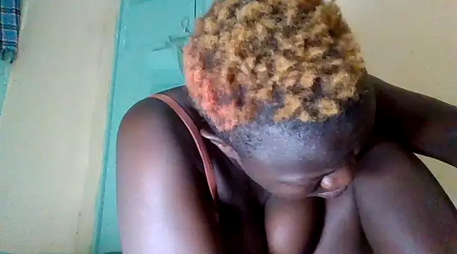Snapshot of Prety_petty chatting on February 2025 05:04:02 PM Prety petty online show from February 2025 05:04:02 PM