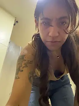 Snapshot of ValeriEvan chatting on January 2025 02:41:01 PM ValeriEvan online show from January 2025 02:41:01 PM