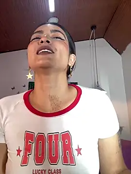 Snapshot of Cleopatracute_ chatting on January 2025 01:42:02 PM Cleopatracute online show from January 2025 01:42:02 PM